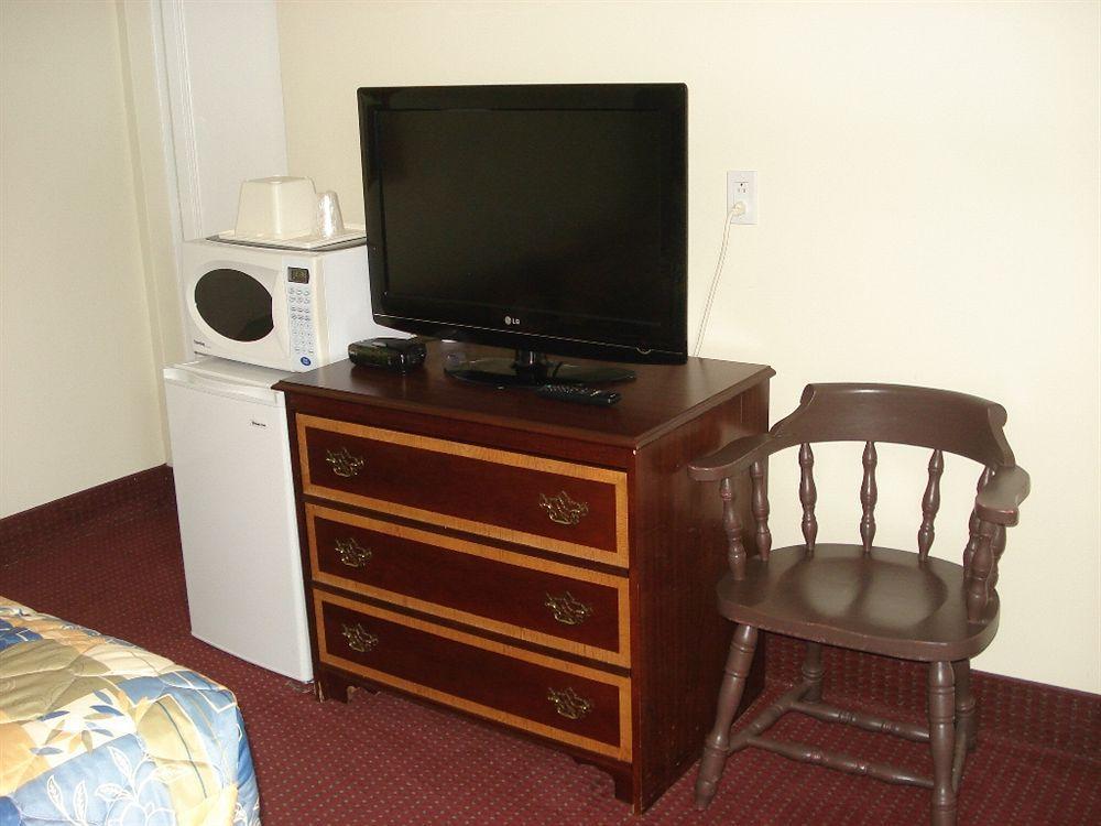Lincoln Motel Sturgeon Falls Zewnętrze zdjęcie