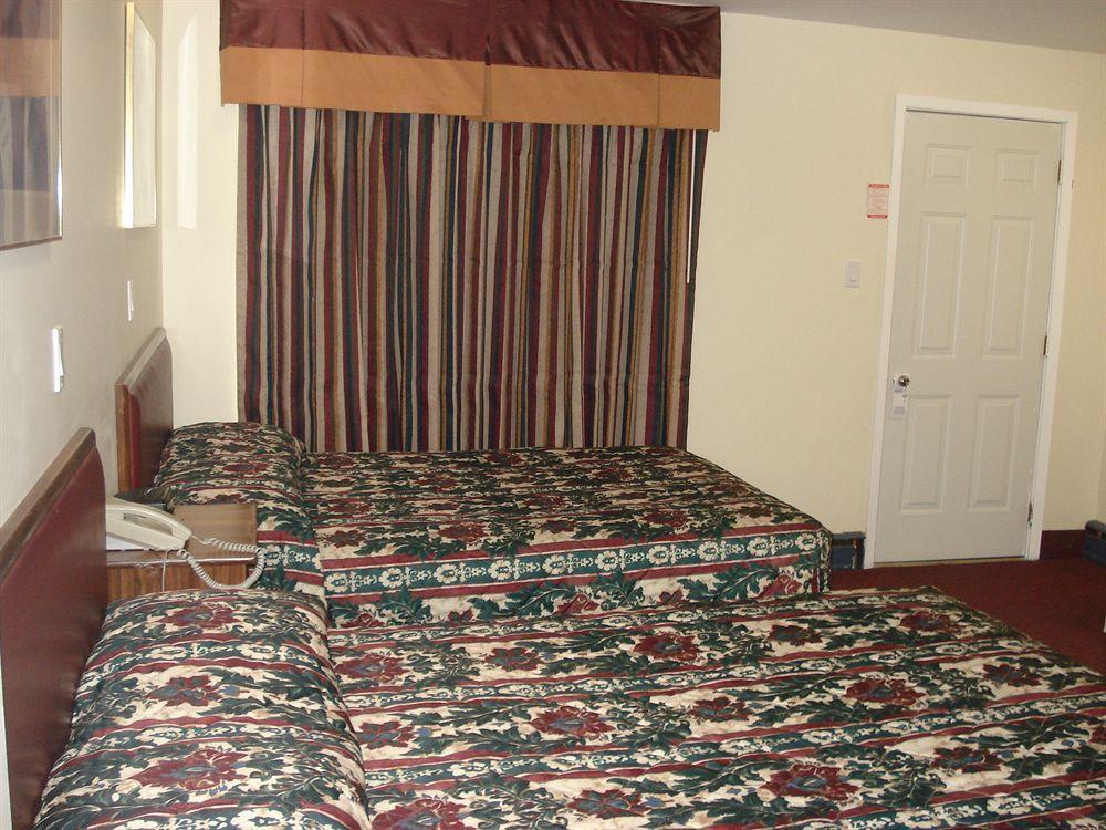 Lincoln Motel Sturgeon Falls Zewnętrze zdjęcie