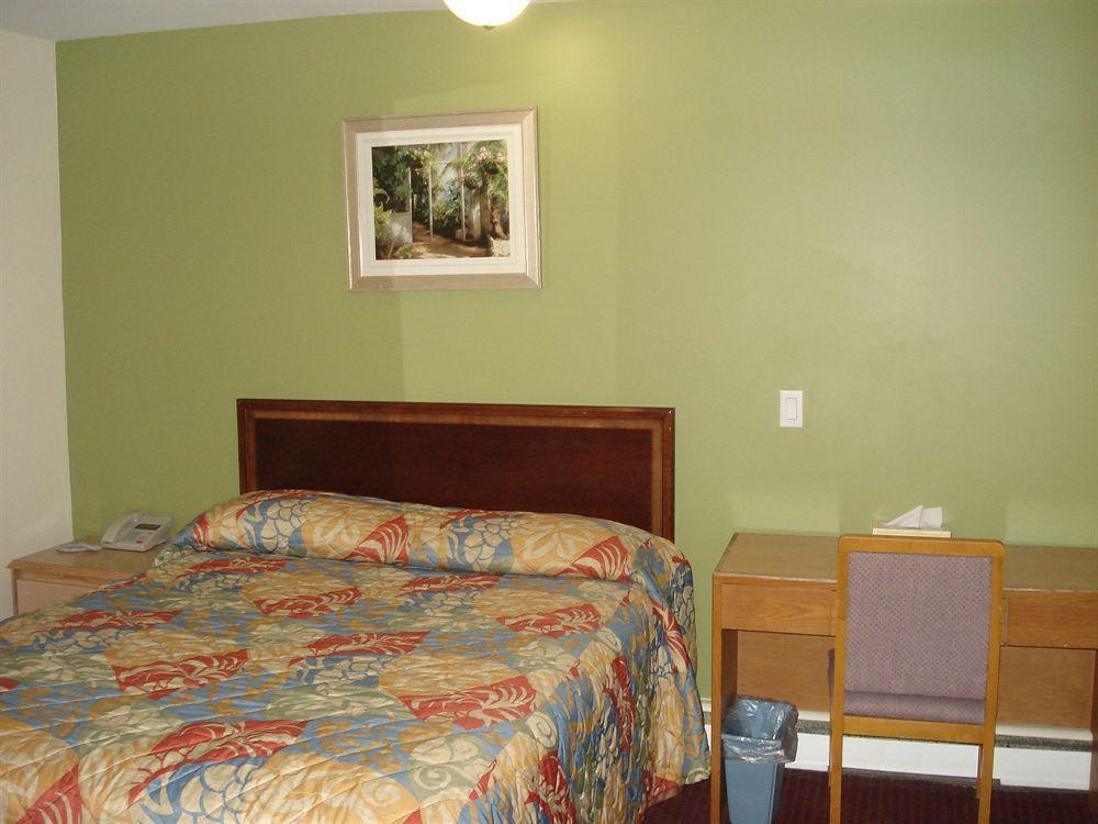 Lincoln Motel Sturgeon Falls Zewnętrze zdjęcie