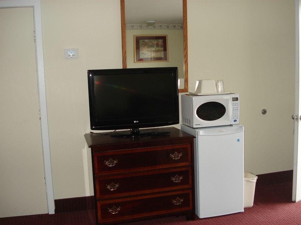 Lincoln Motel Sturgeon Falls Zewnętrze zdjęcie