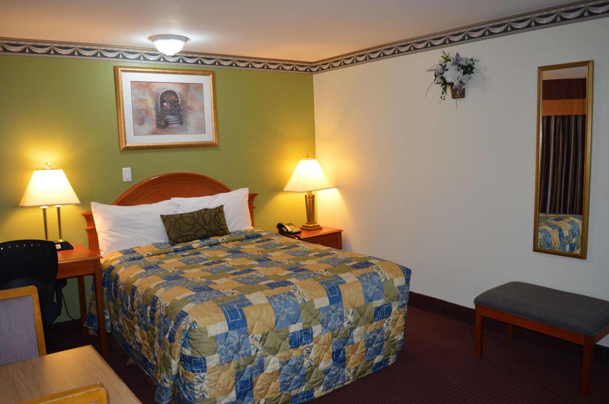 Lincoln Motel Sturgeon Falls Zewnętrze zdjęcie