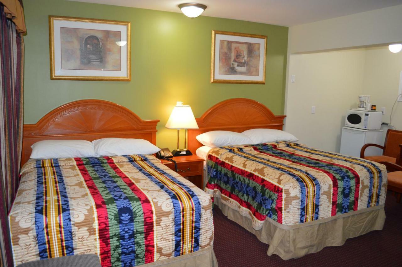 Lincoln Motel Sturgeon Falls Zewnętrze zdjęcie