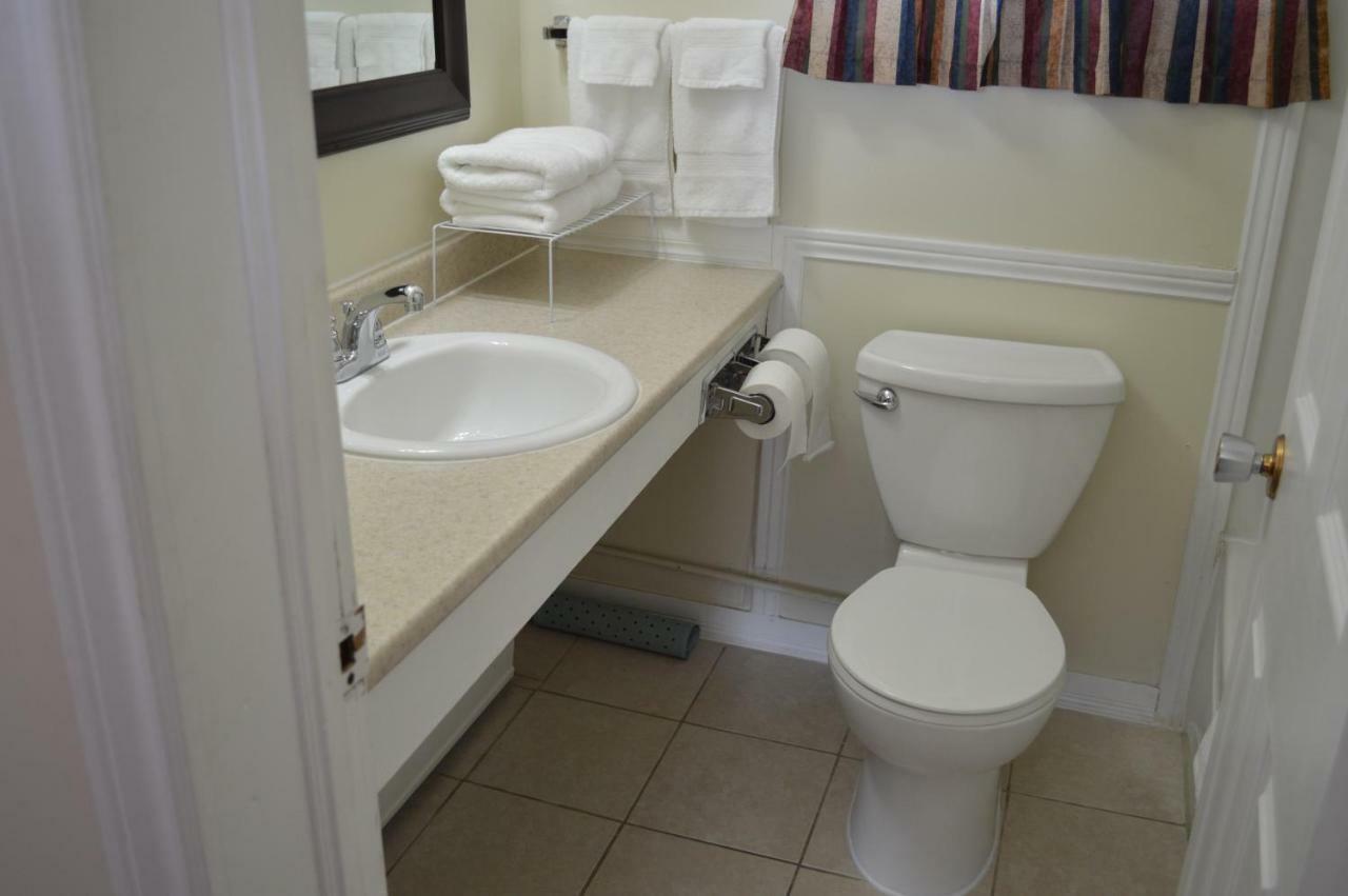 Lincoln Motel Sturgeon Falls Zewnętrze zdjęcie